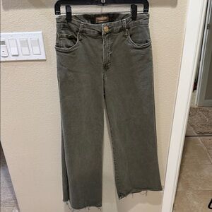 Kut from the Kloth Olive Straight Leg Jeans